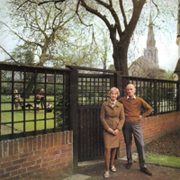 Album art from Unhalfbricking by Fairport Convention